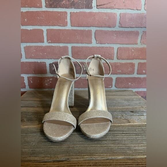 Dream Pairs | Champagne Glittered Hi-Chunk High Heel Pumps - Picture 3 of 6